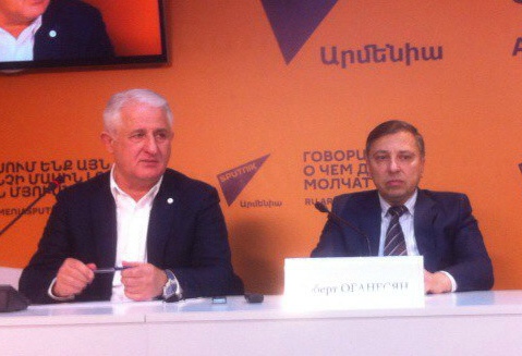 В гражданской авиации Армении царит криминальная конкуренция, считает глава компании <Armenia>